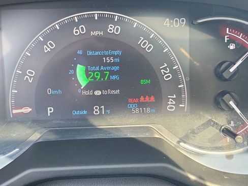 Used 2024 Toyota RAV4 XLE w/ Convenience Package AWD/4WD image 23