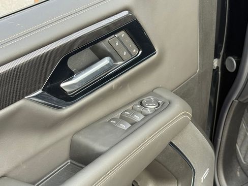 New 2026 GMC Yukon XL Elevation w/ Elevation Premium Package image 14