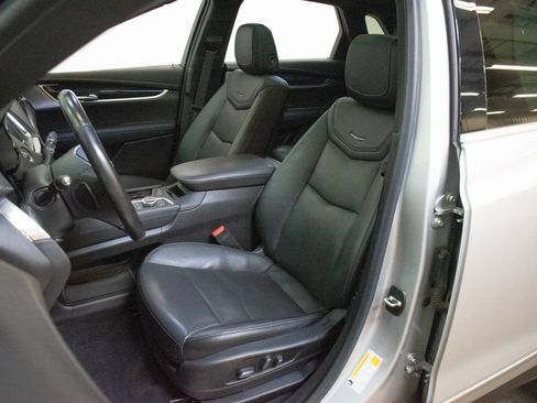 Used 2020 Cadillac XT5 Premium Luxury AWD/4WD image 20