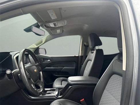 Used 2018 Chevrolet Colorado Z71 image 15