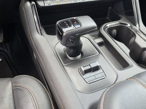 Used 2022 GMC Sierra 1500 AT4 w/ AT4 Premium Package AWD/4WD image 24