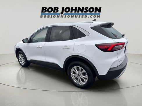 Used 2024 Ford Escape Active AWD/4WD image 6