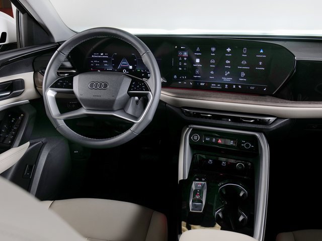 Certified 2025 Audi Q5 Premium w/ Convenience Package AWD/4WD image 12