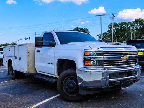 Used 2018 Chevrolet Silverado 3500 W/T w/ WT Convenience Package AWD/4WD image 1