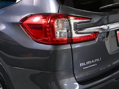 Used 2024 Subaru Ascent Premium w/ Convenience Package image 16