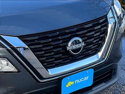 Used 2023 Nissan Rogue SV w/ SV Premium B Package image 31