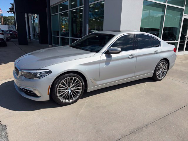 Used 2017 BMW 530i RWD image 1
