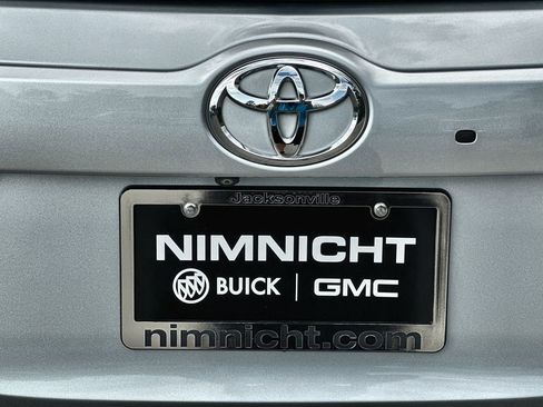 Used 2018 Toyota Highlander Limited image 32