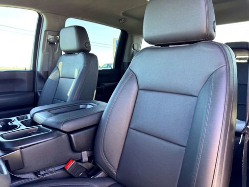 Used 2024 GMC Sierra 2500 Pro w/ Convenience Package image 13