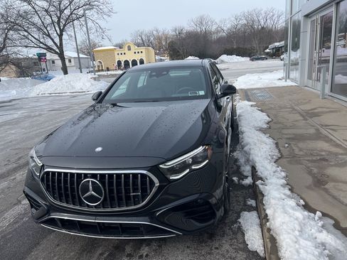 Used 2025 Mercedes-Benz E 53 AMG e 4MATIC Sedan image 50