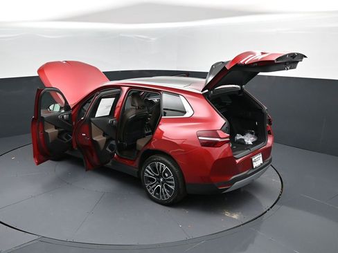 New 2026 BMW X3 xDrive30 w/ Premium Package image 2