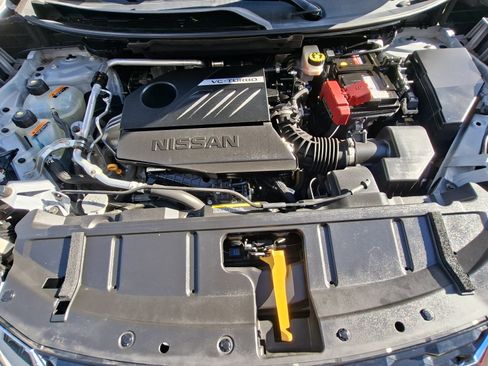 Used 2023 Nissan Rogue SV FWD image 24
