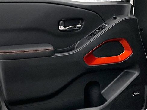 New 2025 Nissan Frontier PRO-4X w/ Pro Premium Package image 27