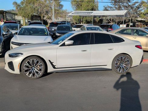 Used 2022 BMW 430i Gran Coupe w/ M Sport Package RWD image 2