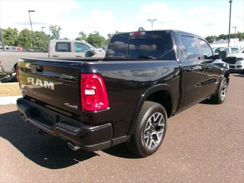 Certified 2026 RAM 1500 Laramie AWD/4WD image 3