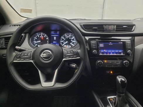 Used 2020 Nissan Rogue Sport S FWD image 22