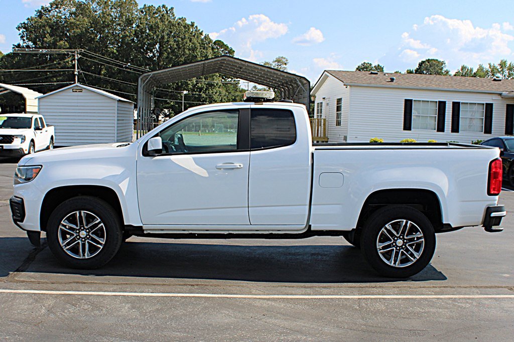 Used 2022 Chevrolet Colorado W/T w/ Custom Special Edition AWD/4WD image 6