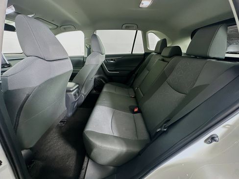 Used 2025 Toyota RAV4 XLE image 27