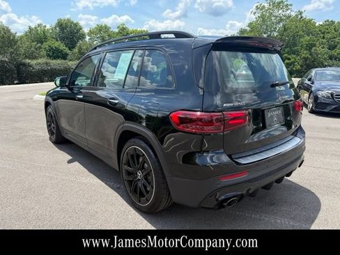Used 2025 Mercedes-Benz GLB 35 AMG 4MATIC image 8