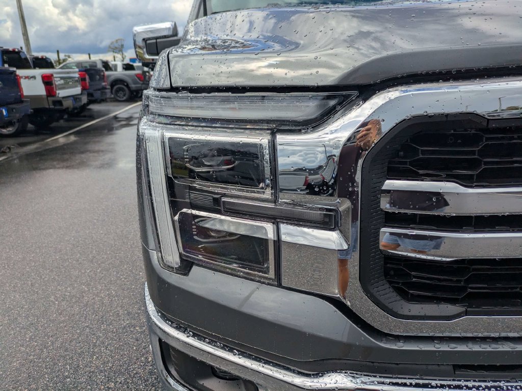 New 2026 Ford F150 Lariat w/ Equipment Group 501A Mid AWD/4WD image 11
