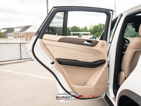 Used 2017 Mercedes-Benz GLE 43 AMG 4MATIC image 42