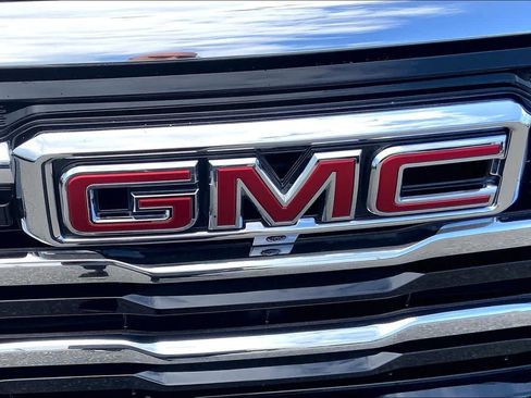 Used 2026 GMC Terrain Elevation w/ Elevation Premium Package AWD/4WD image 32