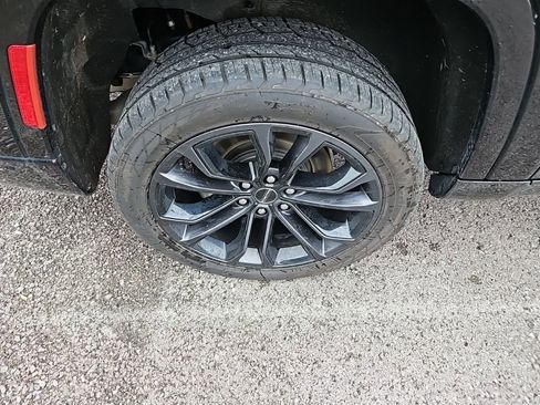 Used 2024 Jeep Grand Wagoneer L Series II w/ Quick Order Packagew 28T image 11