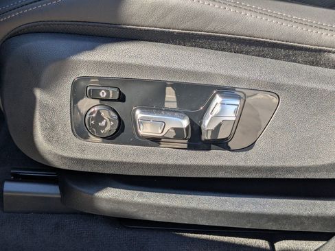 New 2026 BMW X5 xDrive40i w/ M Sport Package image 16