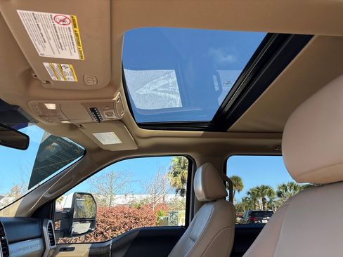 Certified 2021 Ford F250 Lariat w/ Lariat Ultimate Package image 33