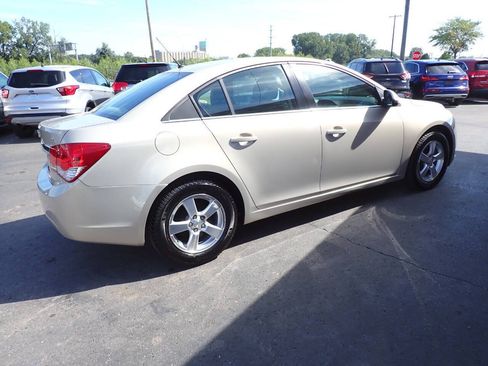Used 2011 Chevrolet Cruze LT FWD image 6