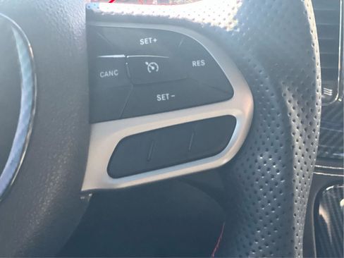 Used 2021 Dodge Charger SRT Hellcat image 17