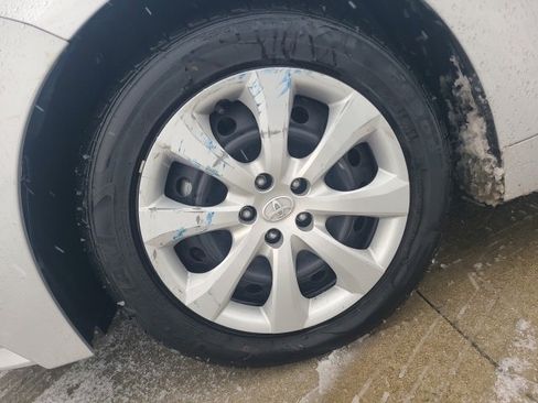 Used 2024 Toyota Corolla LE image 12