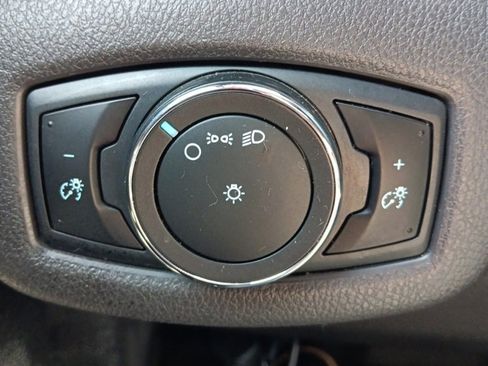 Used 2017 Ford Transit Connect XL image 18