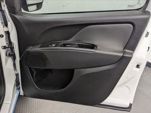 Used 2017 RAM ProMaster City Tradesman SLT w/ Rear Back-up Camera Group FWD image 18