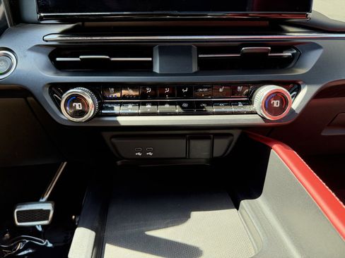 Used 2024 Acura ZDX Type S image 20