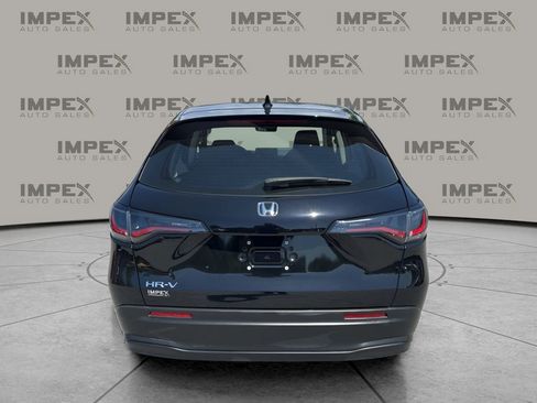Used 2025 Honda HR-V LX image 4