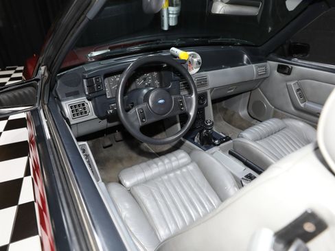 Used 1987 Ford Mustang GT RWD image 52