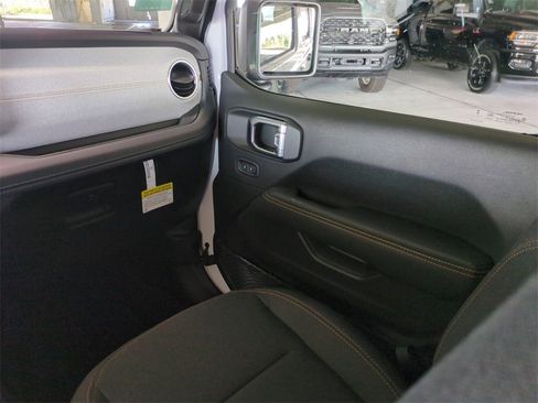 New 2025 Jeep Wrangler Sahara w/ Safety Group image 17