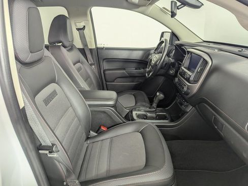 Used 2020 GMC Canyon Denali image 22