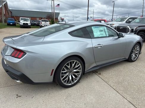 New 2025 Ford Mustang Premium image 6