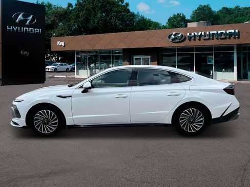 New 2025 Hyundai Sonata SEL FWD image 3