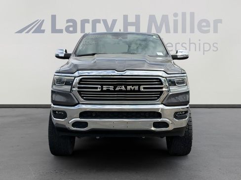 Used 2023 RAM 1500 Laramie AWD/4WD image 4