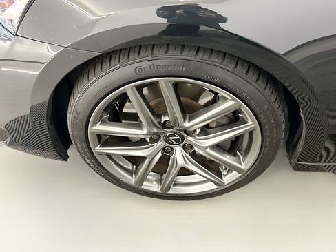 Used 2020 Lexus IS 350 F Sport image 11