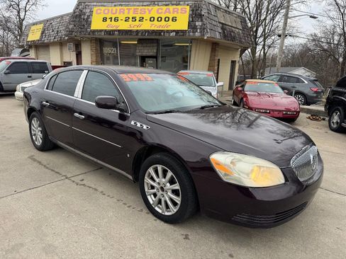 Used 2009 Buick Lucerne CXL image 1