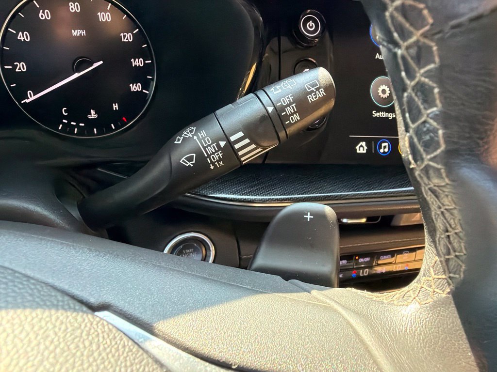 Used 2022 Buick Envision Preferred FWD image 29
