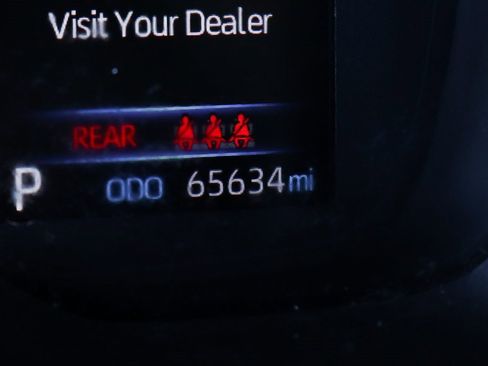 Used 2022 Toyota Corolla Cross L image 20