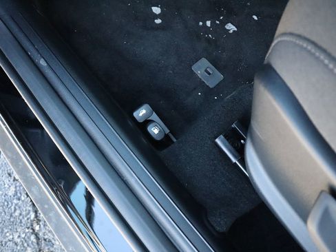 New 2025 Kia K4 LXS image 24