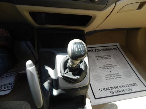 Used 2006 Honda Civic LX image 2