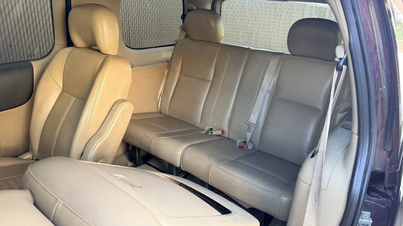 Used 2006 Pontiac Montana SV6 w/ Convenience Package AWD/4WD image 11