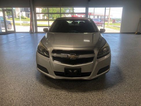 Used 2013 Chevrolet Malibu LS w/ Protection Package FWD image 8